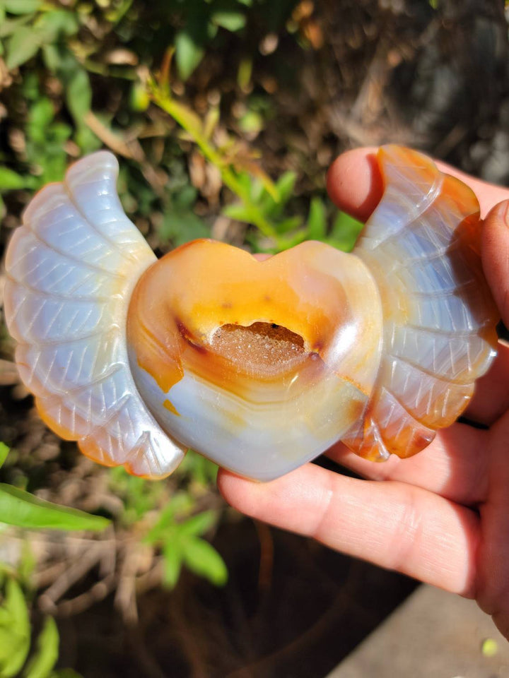 Agate Winged Hearts, Wings of Serenity: Heartfelt Transformations Await - SOUTHBAYSALTS 