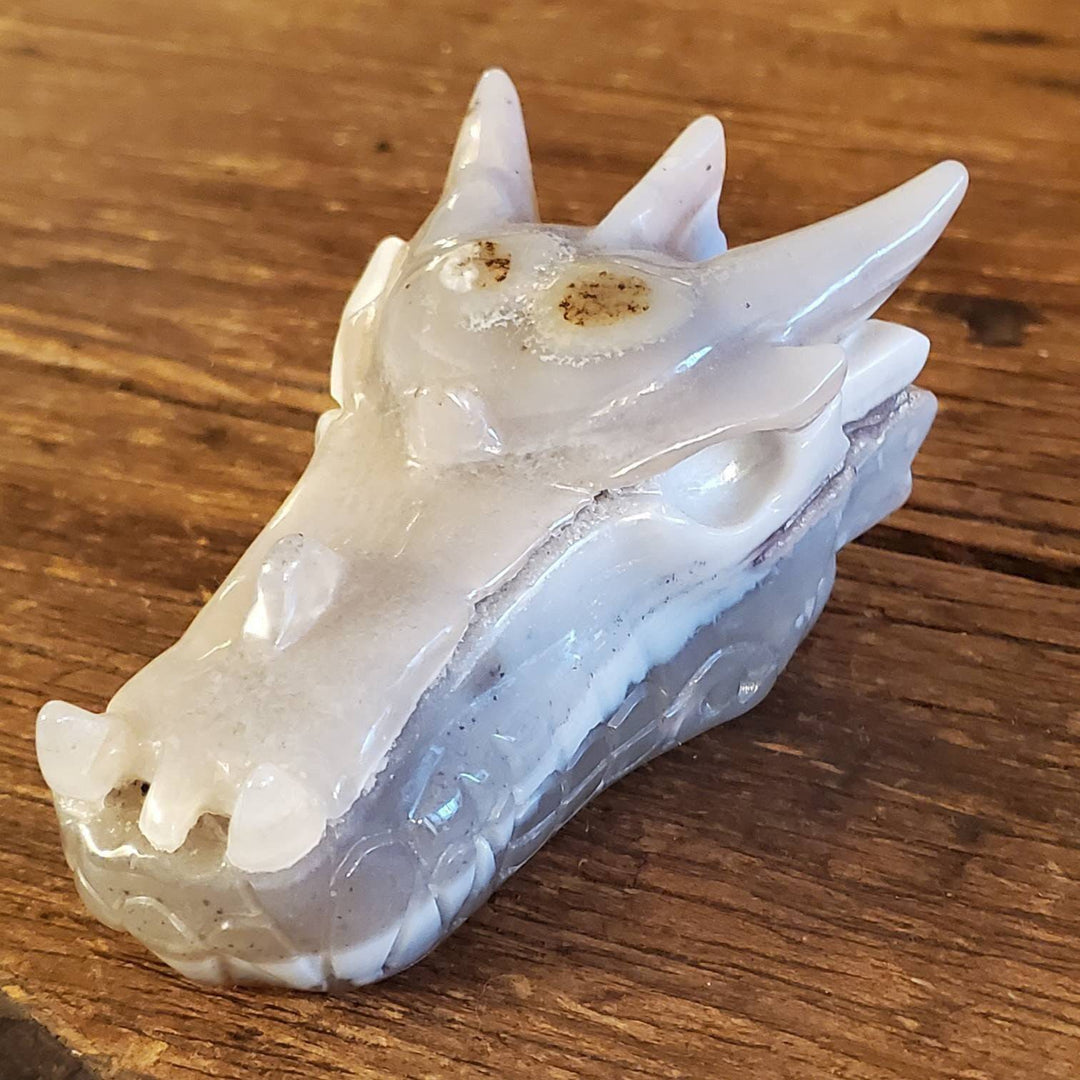 Gray Agate Carved Dragon Head, Soothing Scales: Find Your Zen with the Dragon Head Gray Agate Carving! - SOUTHBAYSALTS 