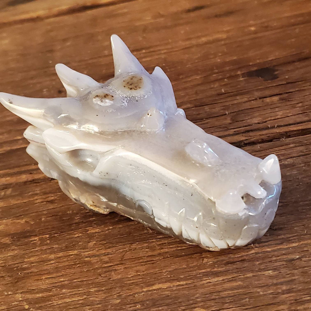 Gray Agate Carved Dragon Head, Soothing Scales: Find Your Zen with the Dragon Head Gray Agate Carving! - SOUTHBAYSALTS 