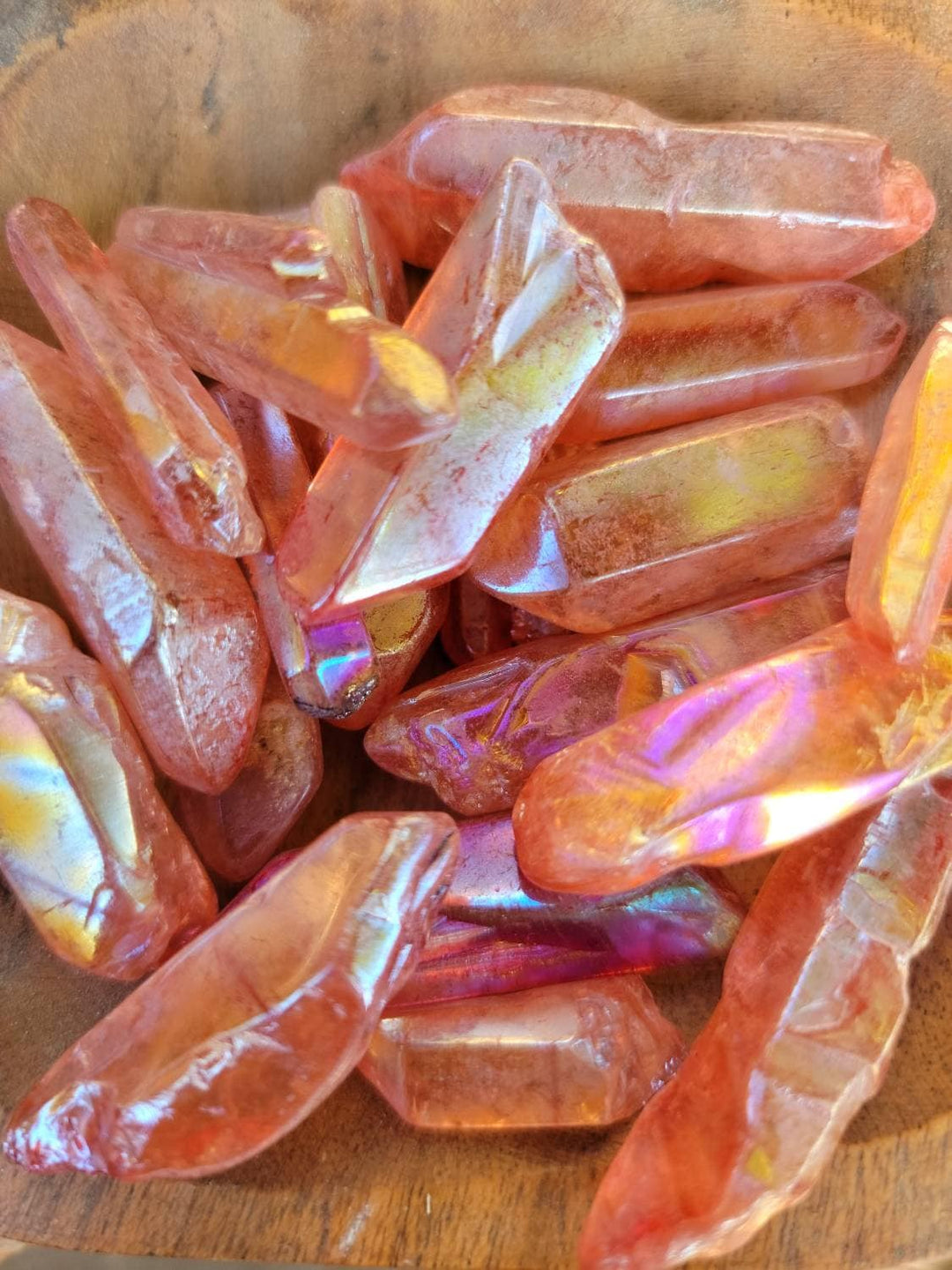 Aura Crystal Points, Spark Your Spirit: The Radiance of Aura Quartz - SOUTHBAYSALTS 