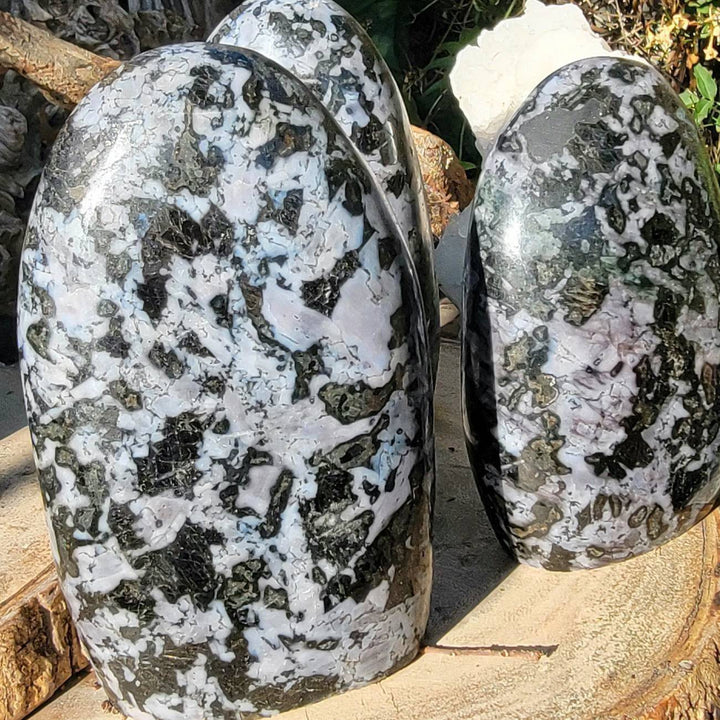 Mystical Merlinite, Heavenly Harmony: Discover the Wonders of Mystical Merlinite - SOUTHBAYSALTS 