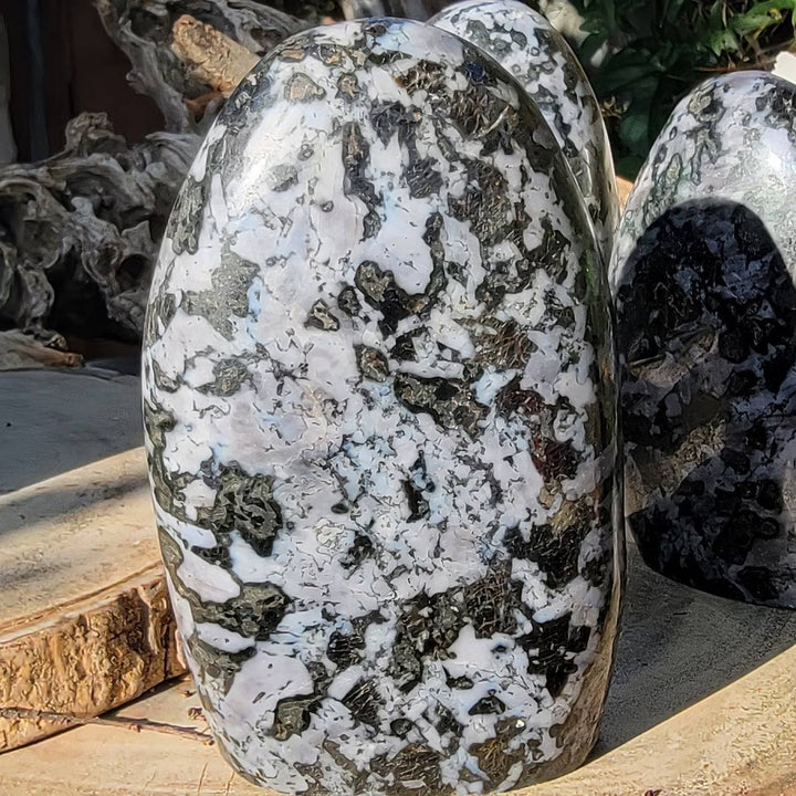 Mystical Merlinite, Heavenly Harmony: Discover the Wonders of Mystical Merlinite - SOUTHBAYSALTS 