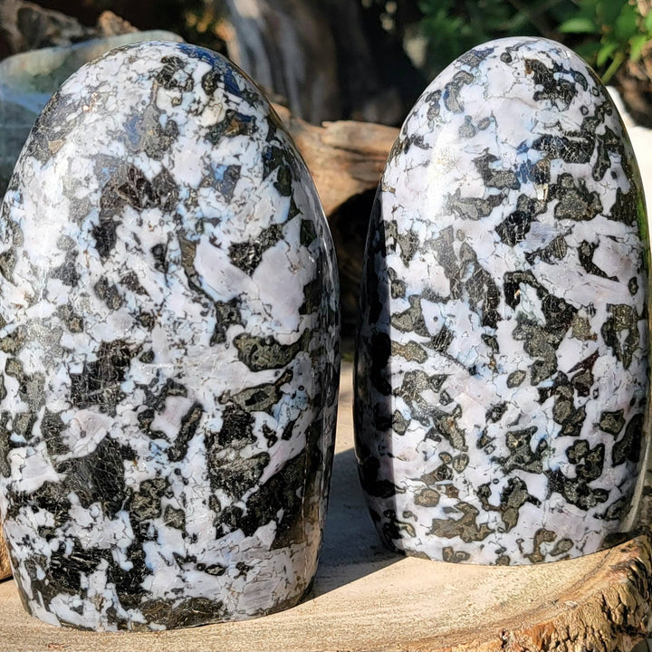 Mystical Merlinite, Heavenly Harmony: Discover the Wonders of Mystical Merlinite - SOUTHBAYSALTS 