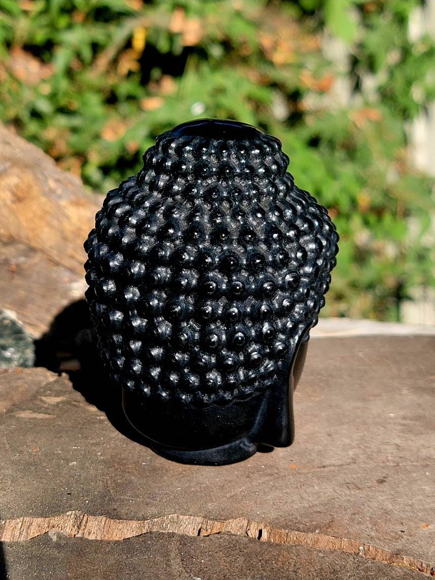 Obsidian Buddha: A Symbol of Enlightenment and Inner Truth - SOUTHBAYSALTS 