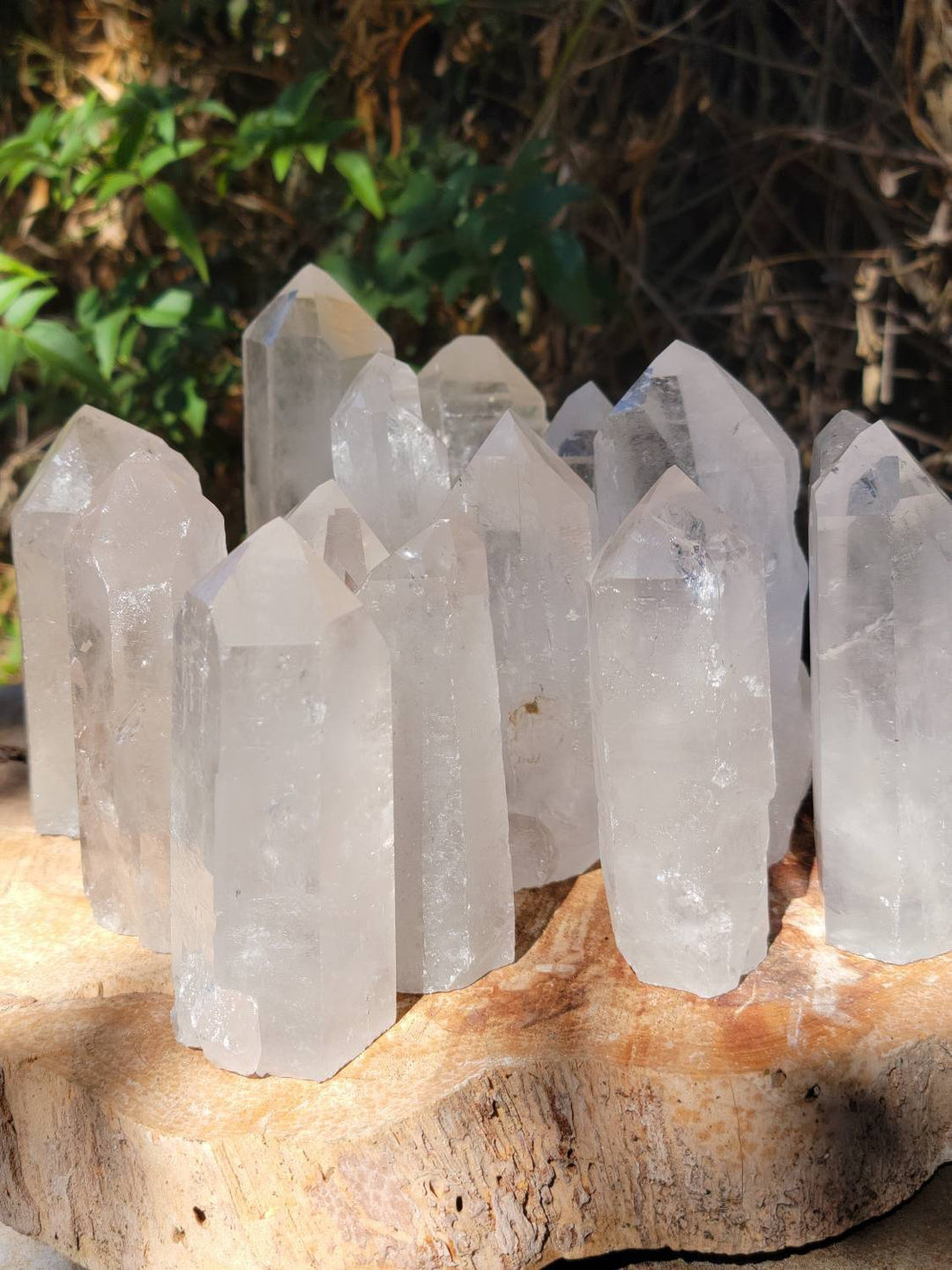 Clear Quartz Towers, Crystal Clarity: The Ultimate Energy Amplifier - SOUTHBAYSALTS 