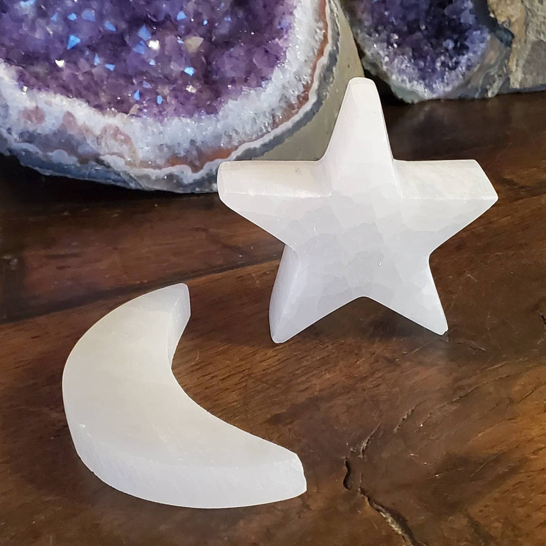 Moraccan Selenite Crescent Moons and Selenite Stars for Energy Cleansing, Carved Selenite perfection from Morocco. - SOUTHBAYSALTS 