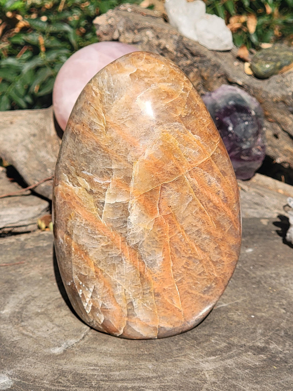 Peach Moonstone Freeform, Your Spark for Self-Love and New Passions - SOUTHBAYSALTS 