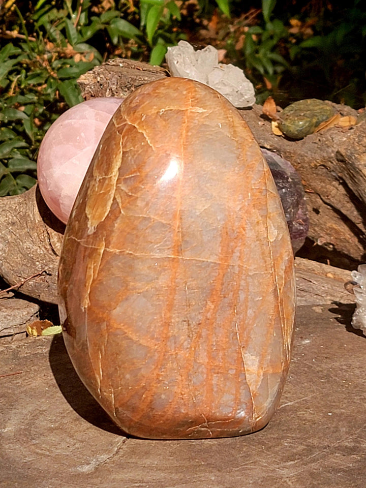 Peach Moonstone Freeform, Your Spark for Self-Love and New Passions - SOUTHBAYSALTS 