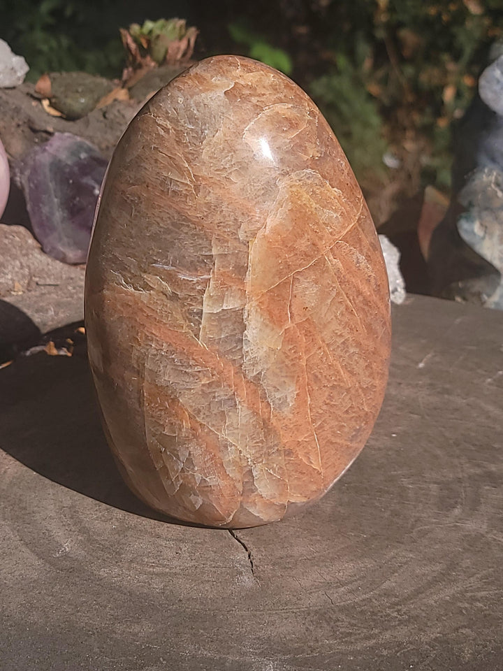 Peach Moonstone Freeform, Your Spark for Self-Love and New Passions - SOUTHBAYSALTS 