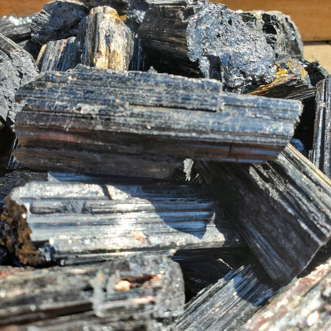 Raw Black Tourmaline, Protection Energy - SOUTHBAYSALTS 