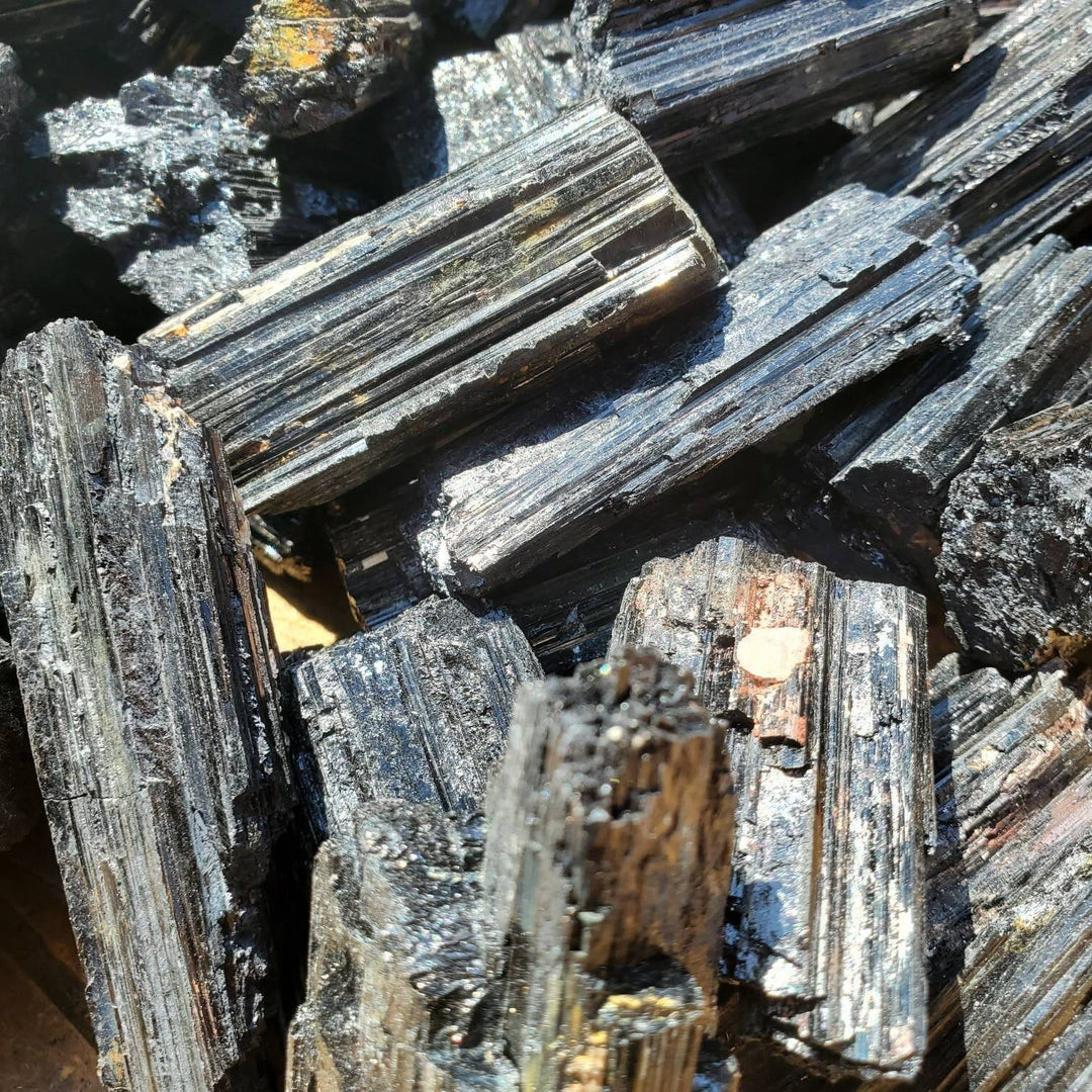 Raw Black Tourmaline, Protection Energy - SOUTHBAYSALTS 