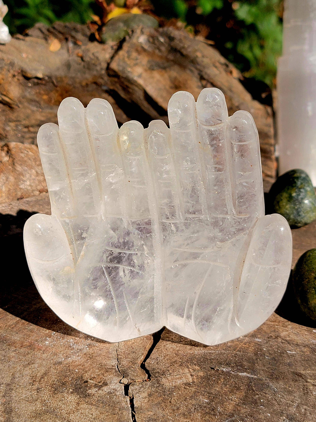 Quartz Crystal Hands Carving, aka The Master Healer - SOUTHBAYSALTS 