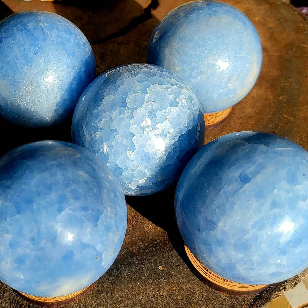 Blue Calcite Sphere, Calm in Your Palm: Blue Calcite Sphere for Stress-Free Serenity - SOUTHBAYSALTS 