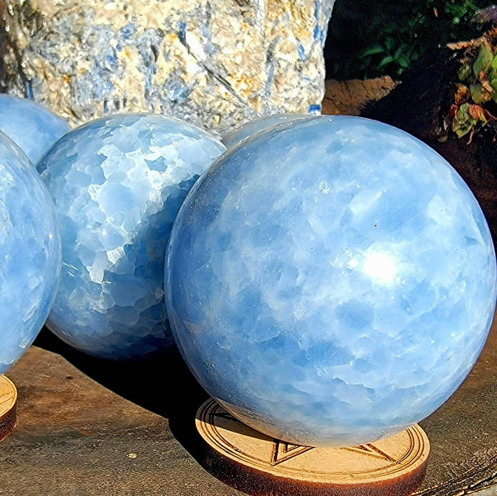 Blue Calcite Sphere, Calm in Your Palm: Blue Calcite Sphere for Stress-Free Serenity - SOUTHBAYSALTS 