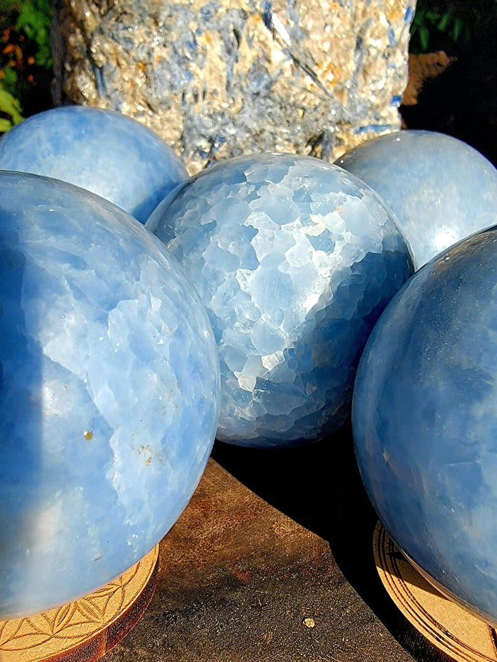 Blue Calcite Sphere, Calm in Your Palm: Blue Calcite Sphere for Stress-Free Serenity - SOUTHBAYSALTS 