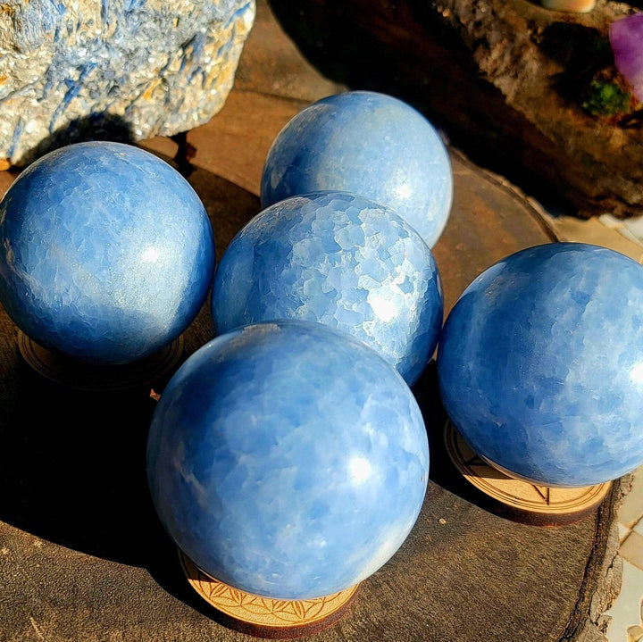 Blue Calcite Sphere, Calm in Your Palm: Blue Calcite Sphere for Stress-Free Serenity - SOUTHBAYSALTS 