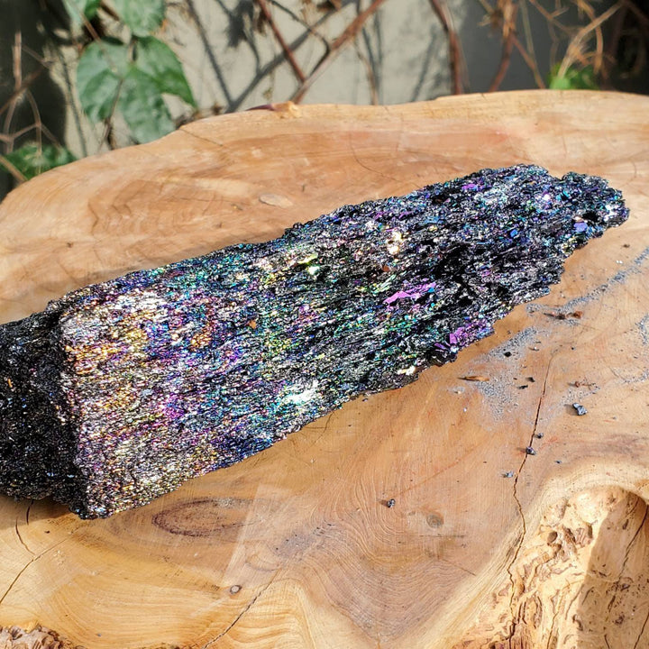 Carborundum, Dreamer's Delight: Carborundum's Sparkle for Grounding and Balance - SOUTHBAYSALTS 