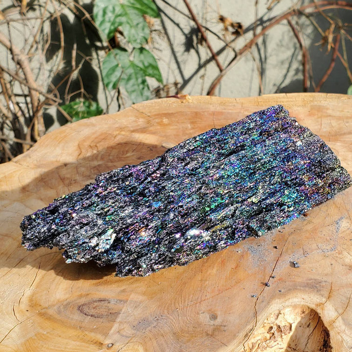 Carborundum, Dreamer's Delight: Carborundum's Sparkle for Grounding and Balance - SOUTHBAYSALTS 