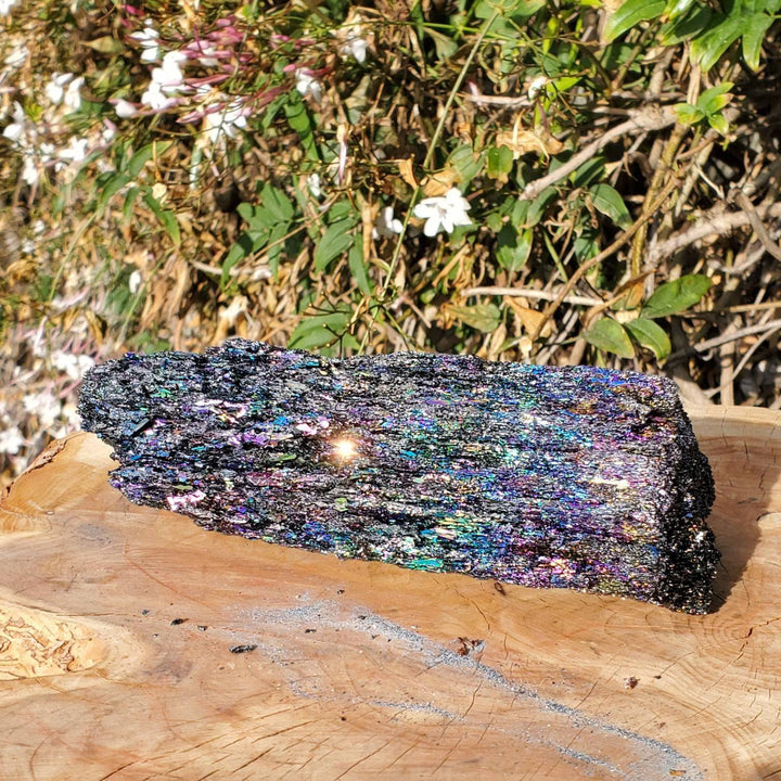 Carborundum, Dreamer's Delight: Carborundum's Sparkle for Grounding and Balance - SOUTHBAYSALTS 