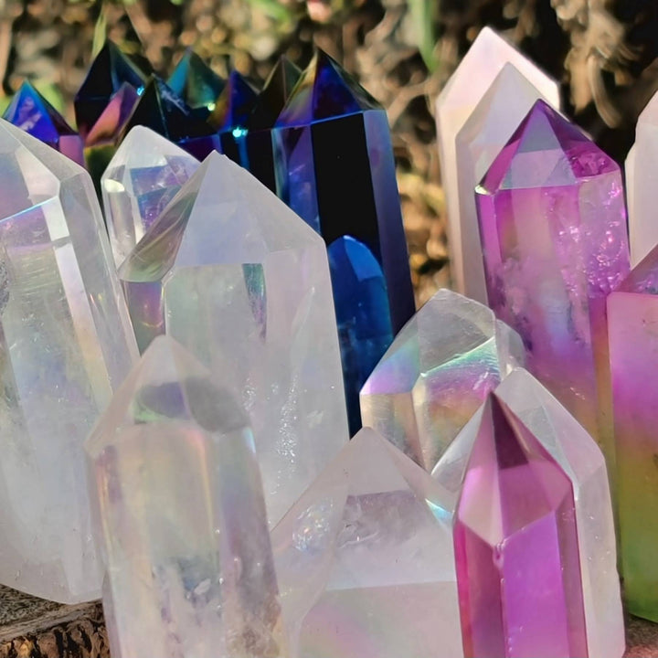 Crystal Towers Assortment, Quartz Quest: Elevate Your Vibe with Crystal Magic - SOUTHBAYSALTS 