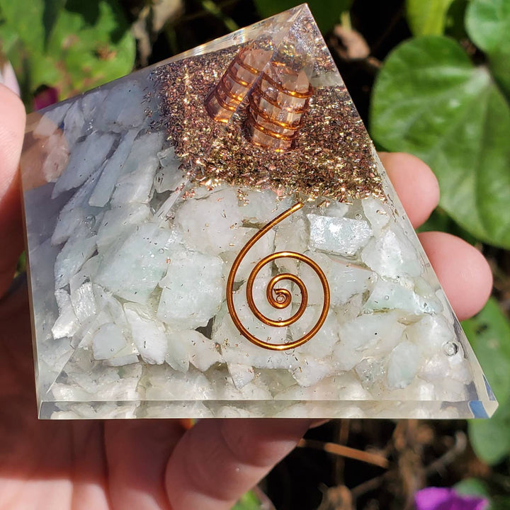 Large Orgonite Pyramid, Orgone Pyramid, Amazonite Orgone Pyramid - SOUTHBAYSALTS 