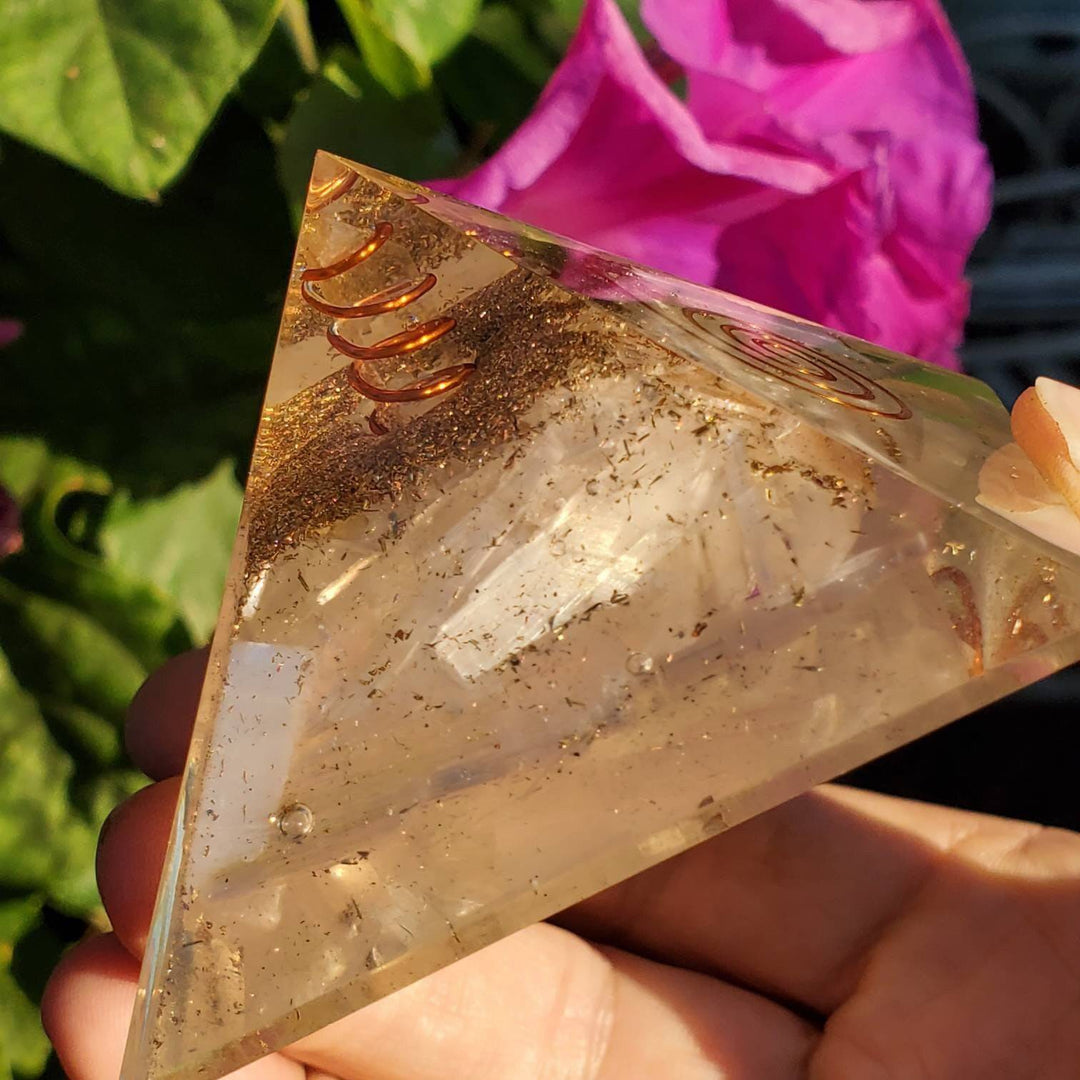 Large Orgonite Pyramid, Orgone Pyramid, Selenite Orgone Pyramids - SOUTHBAYSALTS 