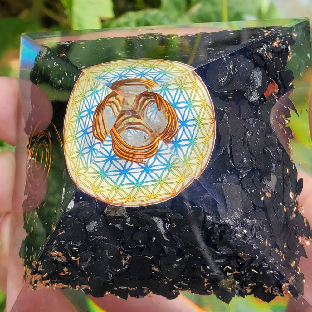 Large Orgonite Pyramid, Orgone Pyramid, Tourmaline Orgone Pyramid with Mandala - SOUTHBAYSALTS 