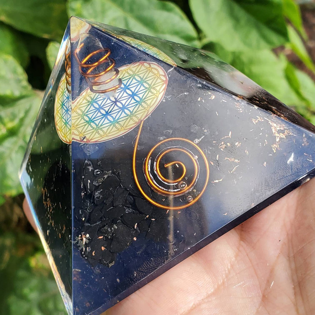 Large Orgonite Pyramid, Orgone Pyramid, Tourmaline Orgone Pyramid with Mandala - SOUTHBAYSALTS 