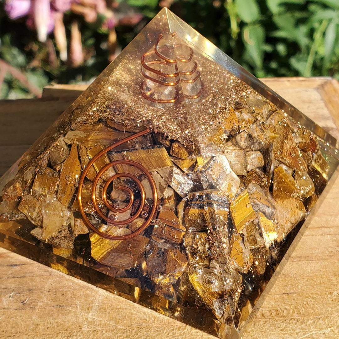 Large Orgonite Pyramid, Orgone Pyramids, Tigers Eye Orgone Pyramid - SOUTHBAYSALTS 