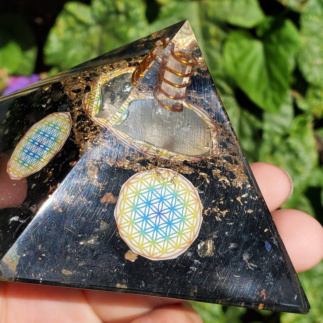 Large Orgonite Pyramids, Orgone Pyramids, Tourmaline Orgone Pyramids with Mandala - SOUTHBAYSALTS 