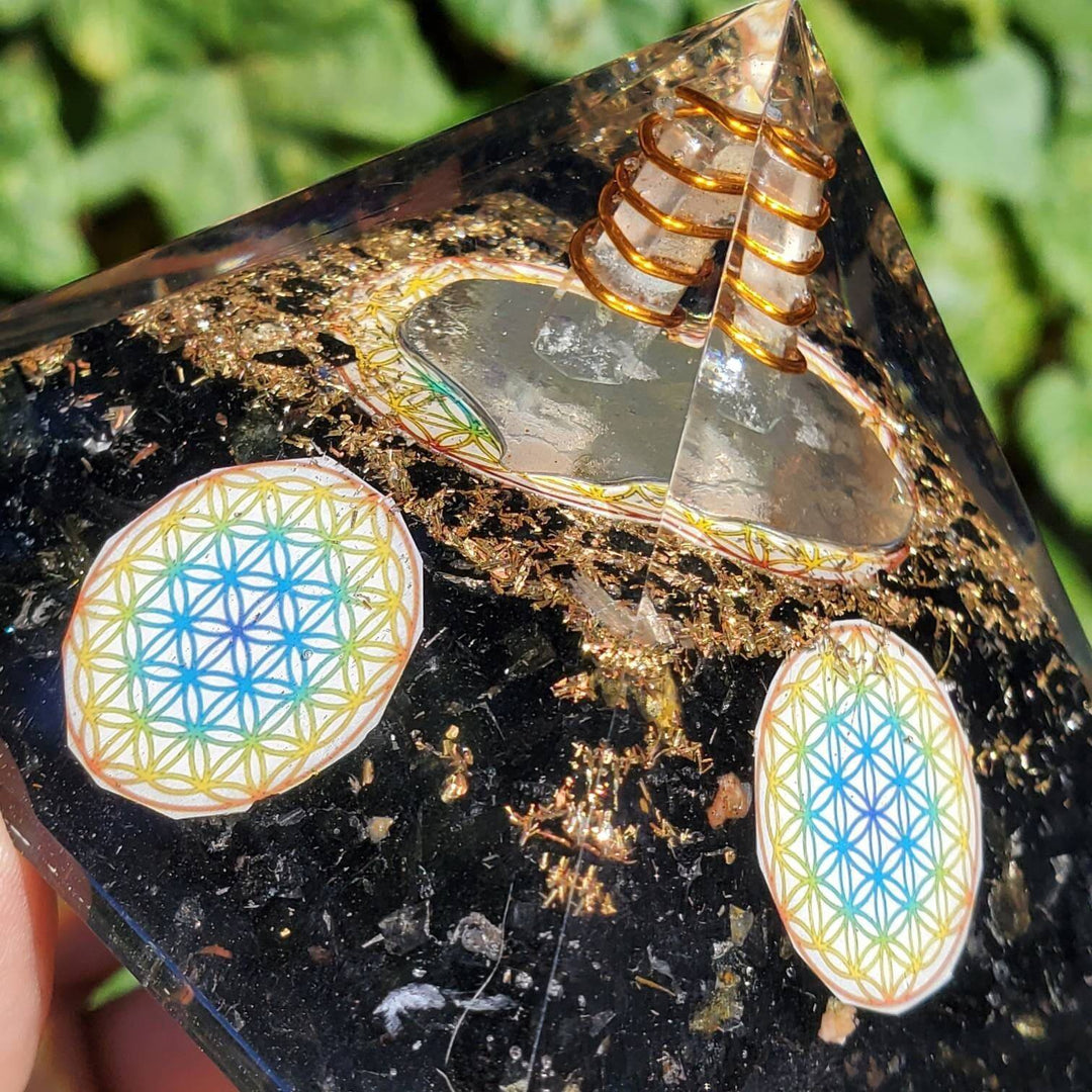 Large Orgonite Pyramids, Orgone Pyramids, Tourmaline Orgone Pyramids with Mandala - SOUTHBAYSALTS 