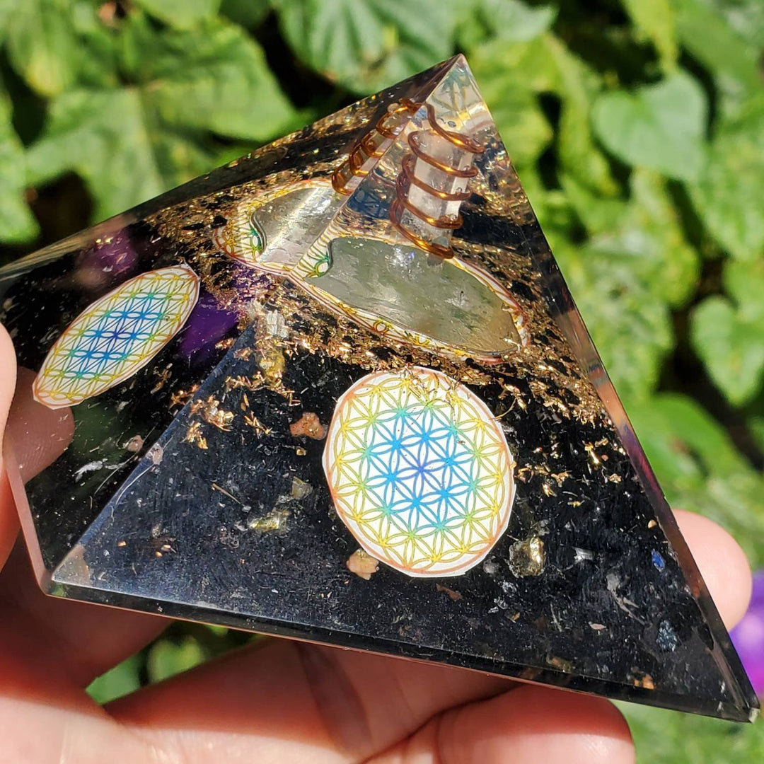 Large Orgonite Pyramids, Orgone Pyramids, Tourmaline Orgone Pyramids with Mandala - SOUTHBAYSALTS 