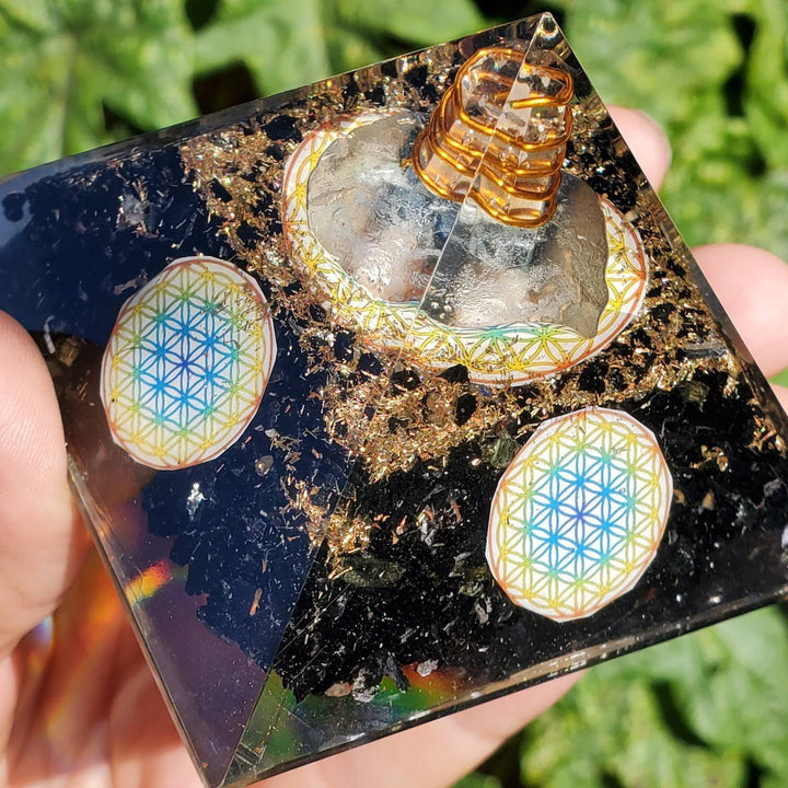 Large Orgonite Pyramids, Orgone Pyramids, Tourmaline Orgone Pyramids with Mandala - SOUTHBAYSALTS 