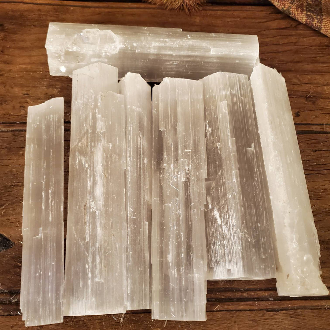 Morrocan Selenite Wands, Energy Cleansing Raw Morrocan Selenite Wands 6" long - SOUTHBAYSALTS 