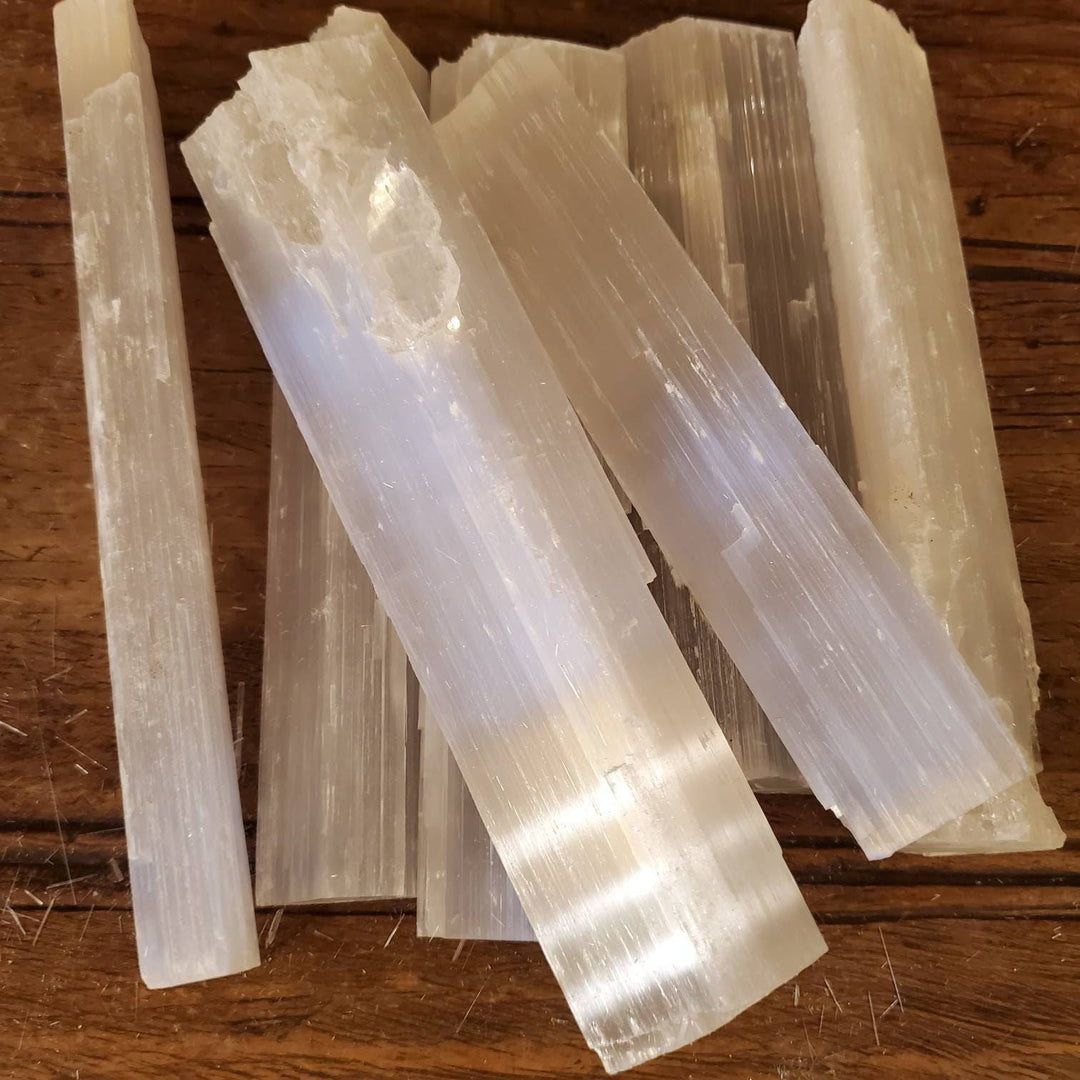 Morrocan Selenite Wands, Energy Cleansing Raw Morrocan Selenite Wands 6" long - SOUTHBAYSALTS 