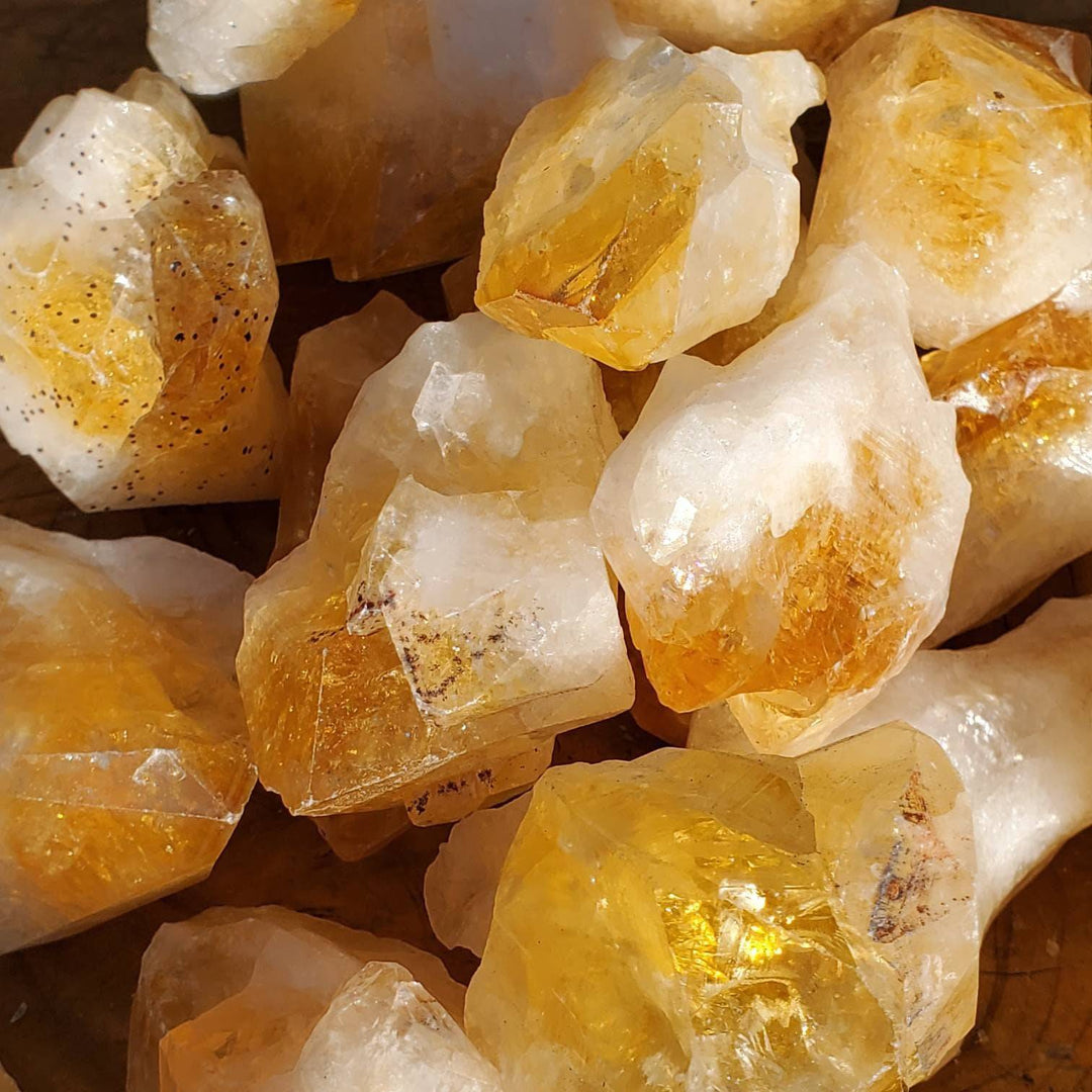 Raw Citrine Points,  Different Shapes of Citrine Points, Citrine the Merchants Stone - SOUTHBAYSALTS 