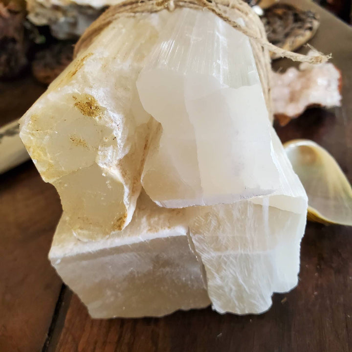 Selenite Gridding Stumps, Raw Selenite Stumps to put in corners of your Sanctuary, House, Property or Studio for Constant Energy Cleansing - SOUTHBAYSALTS 