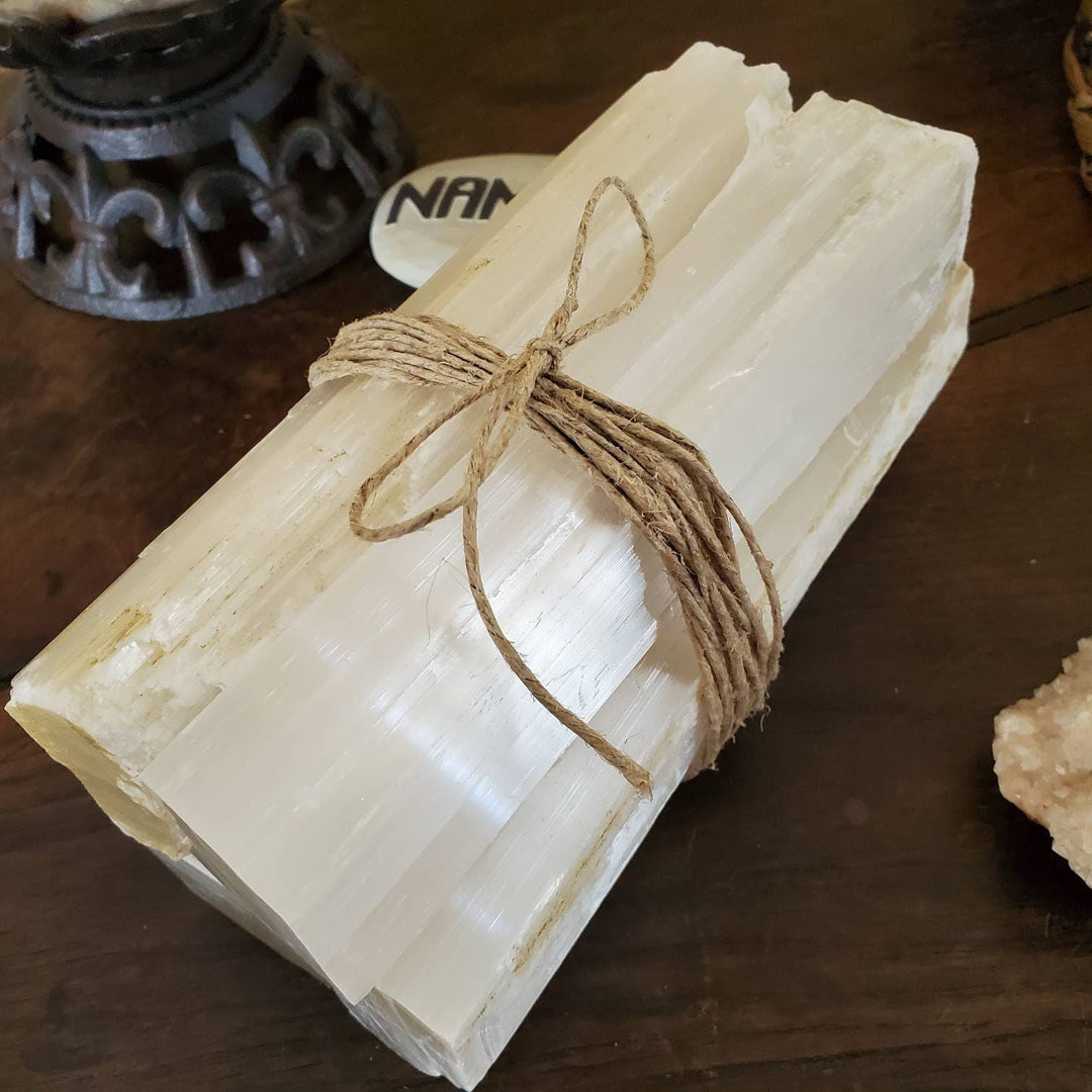 Selenite Gridding Stumps, Raw Selenite Stumps to put in corners of your Sanctuary, House, Property or Studio for Constant Energy Cleansing - SOUTHBAYSALTS 