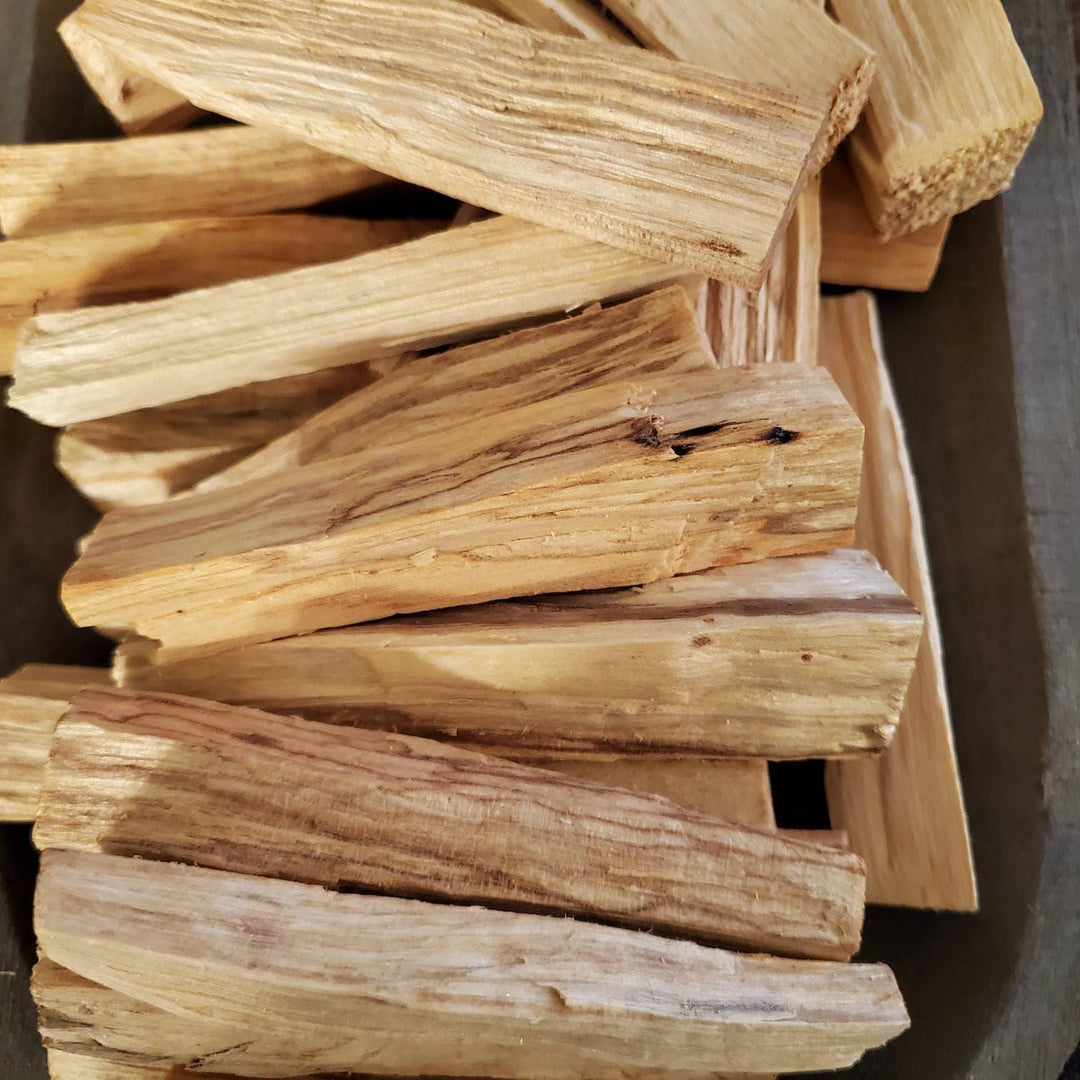 Palo Santo Wood Sticks,  6 thick Sticks per Pack, Sacred Wood, Energy Cleansing Calming Palo Santo Wood. - SOUTHBAYSALTS 