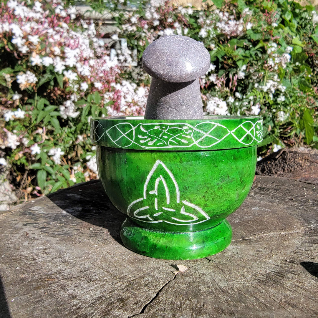 Soapstone Mortar and Pestle with Triquerta Celtic knotwork, - SOUTHBAYSALTS 