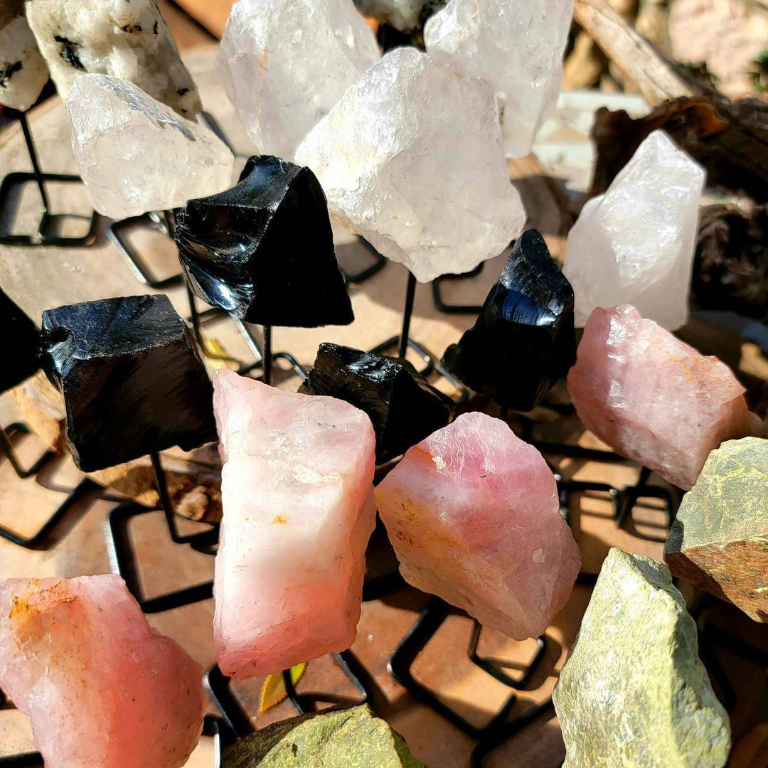 Crystals on a Stand, Rock Your Decor: Stunning Raw Crystals for a Touch of Natural Energy - SOUTHBAYSALTS 