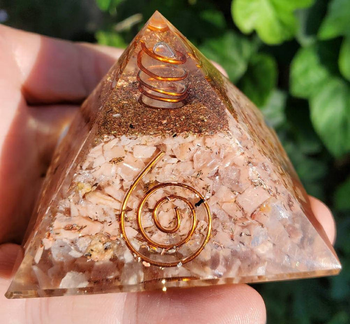 Orgonite Pyramids, Orgone Pyramids, Multiple Choices of Crystal Orgone Pyramids - SOUTHBAYSALTS 