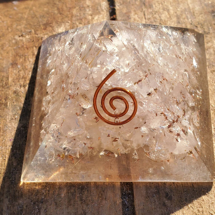 Orgonite Pyramids, Orgone Pyramids, Multiple Choices of Crystal Orgone Pyramids - SOUTHBAYSALTS 