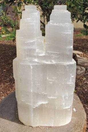 Selenite Lamp, Light up Your Room with Angel's Light - Moroccan Selenite Lamp" - SOUTHBAYSALTS 